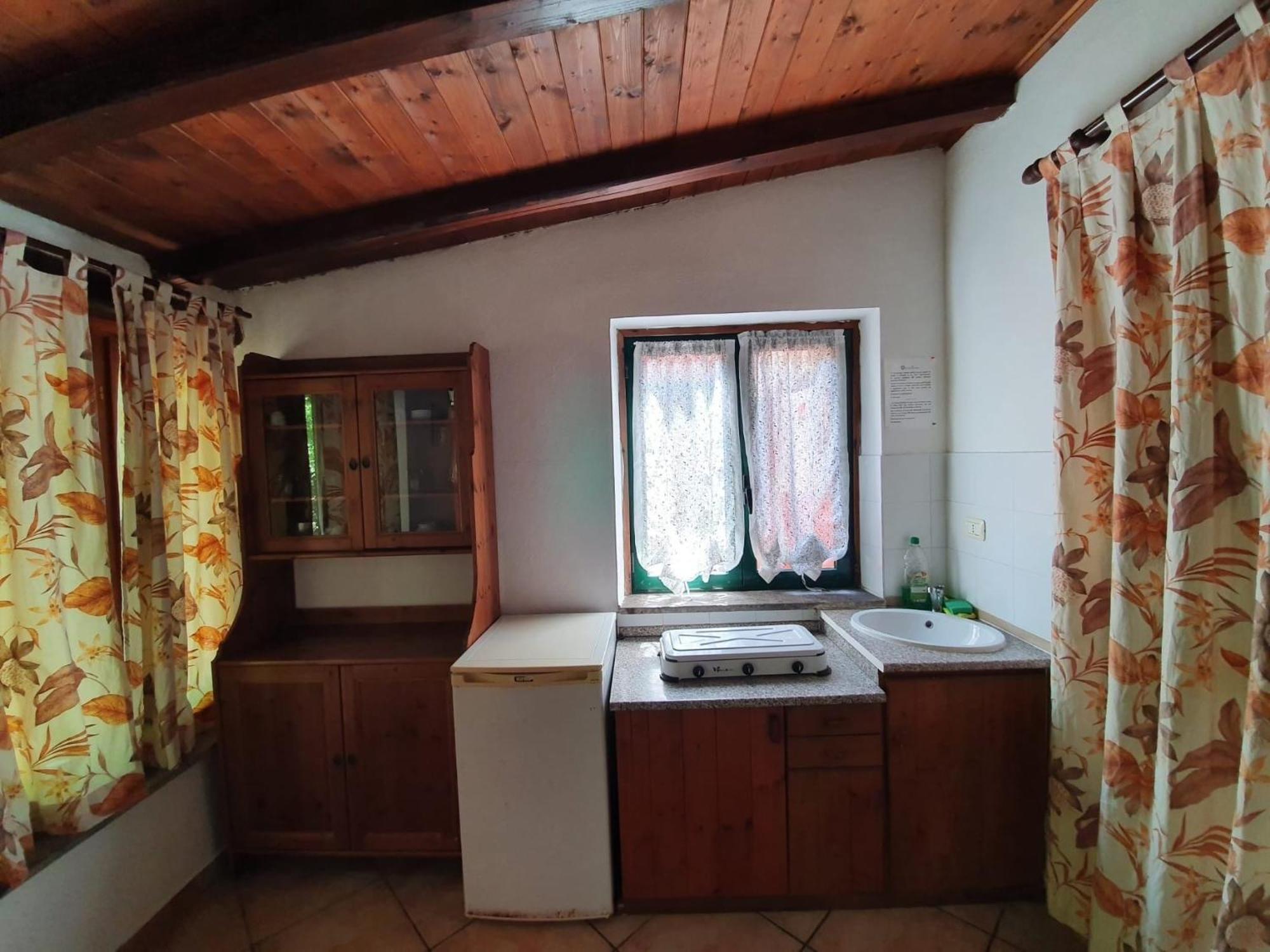 Beautiful In With Shared Swimming Pool Apartment Rom